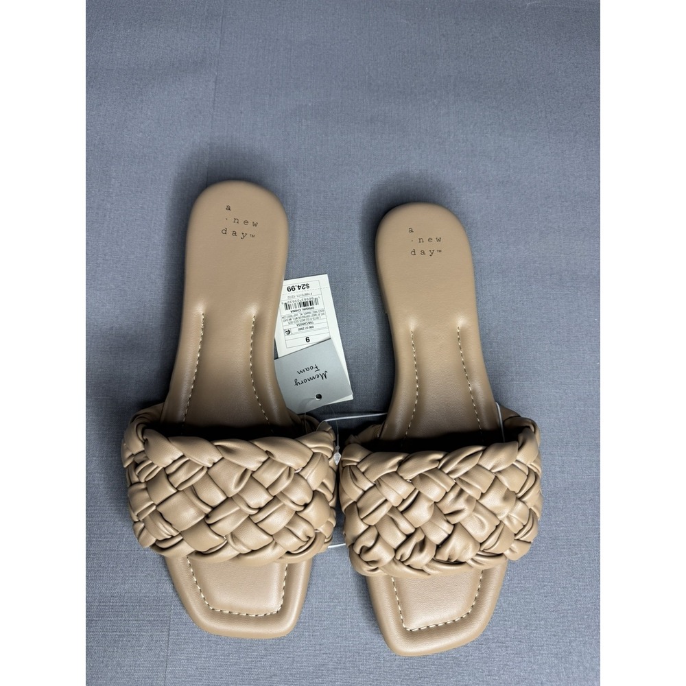 A New Day Women's Tan Carissa Woven Strap Open-Toe Slide Sandals Size 9 - Picture 2 of 8